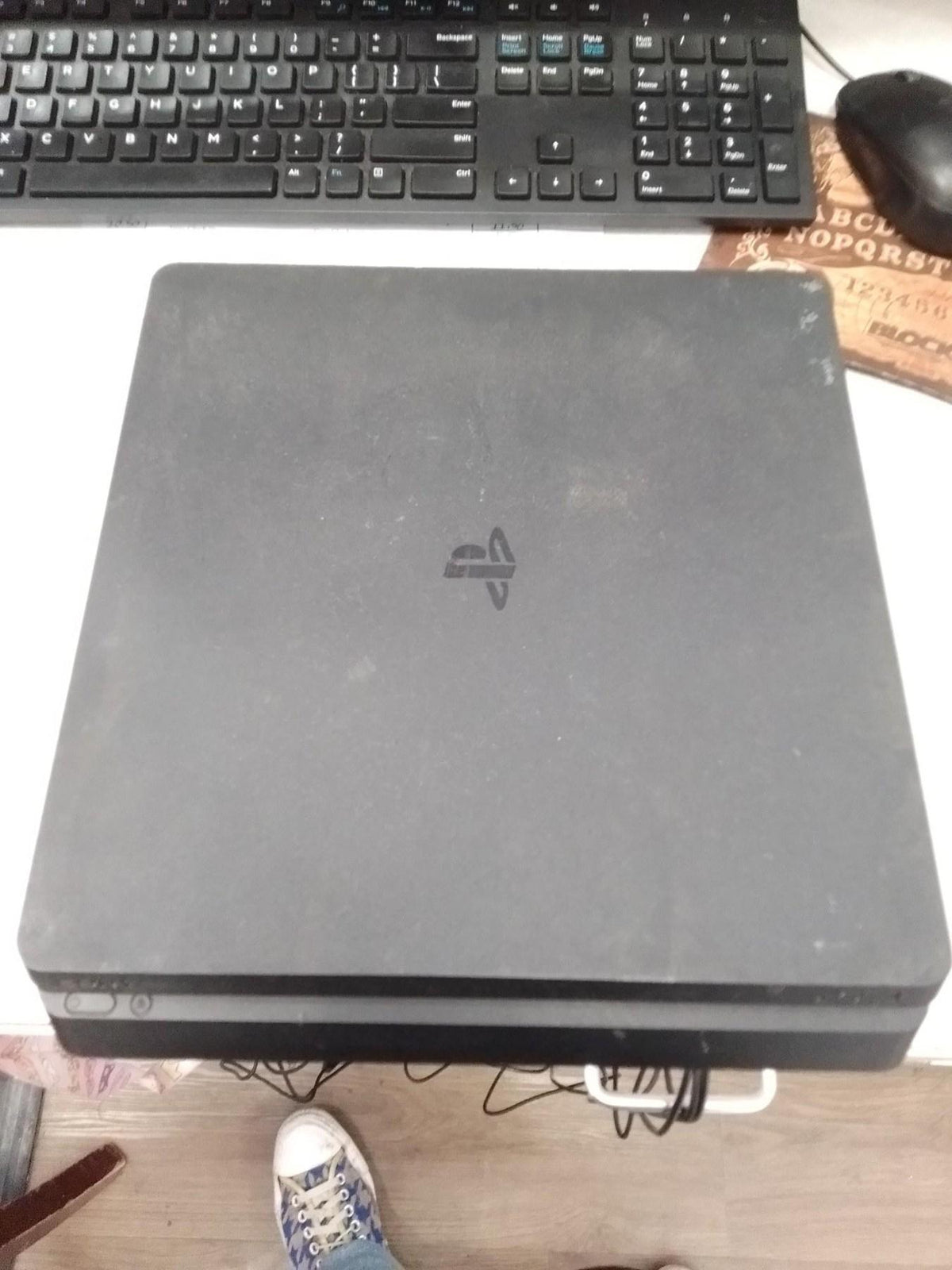 PS4 PRO 1TB SYSTEM