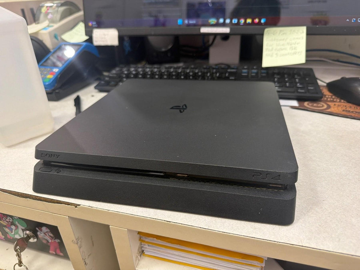 PS4 SYSTEM 1 TB