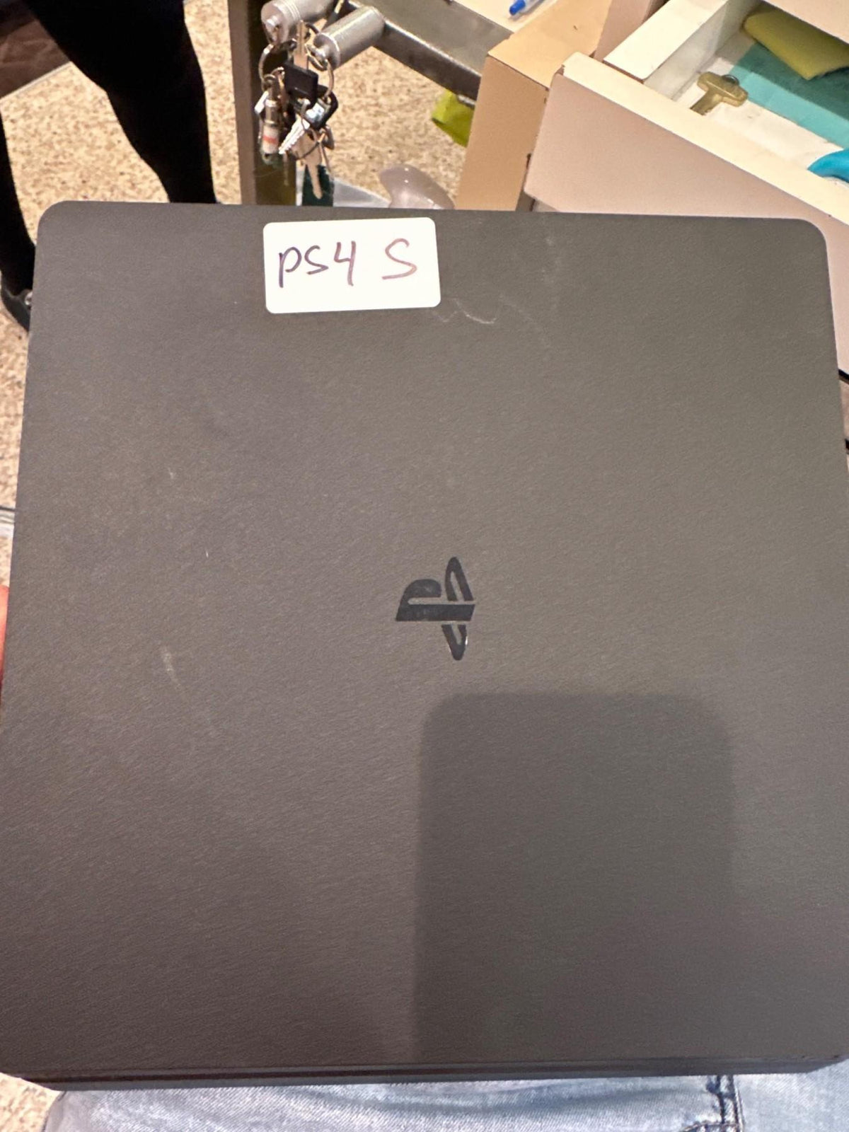 PS4 SLIM 1TB PRO SYSTEM