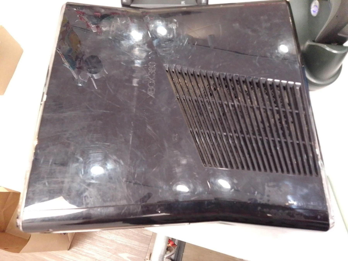 XBOX 360 SLIM SYSTEM 4 GB HD